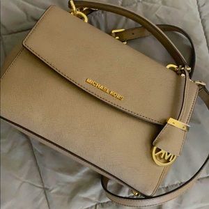 Michael kors Ava satchel (small)